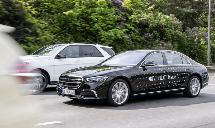 El DRIVE PILOT de Mercedes-Benz revoluciona el mundo automovilístico en 2020