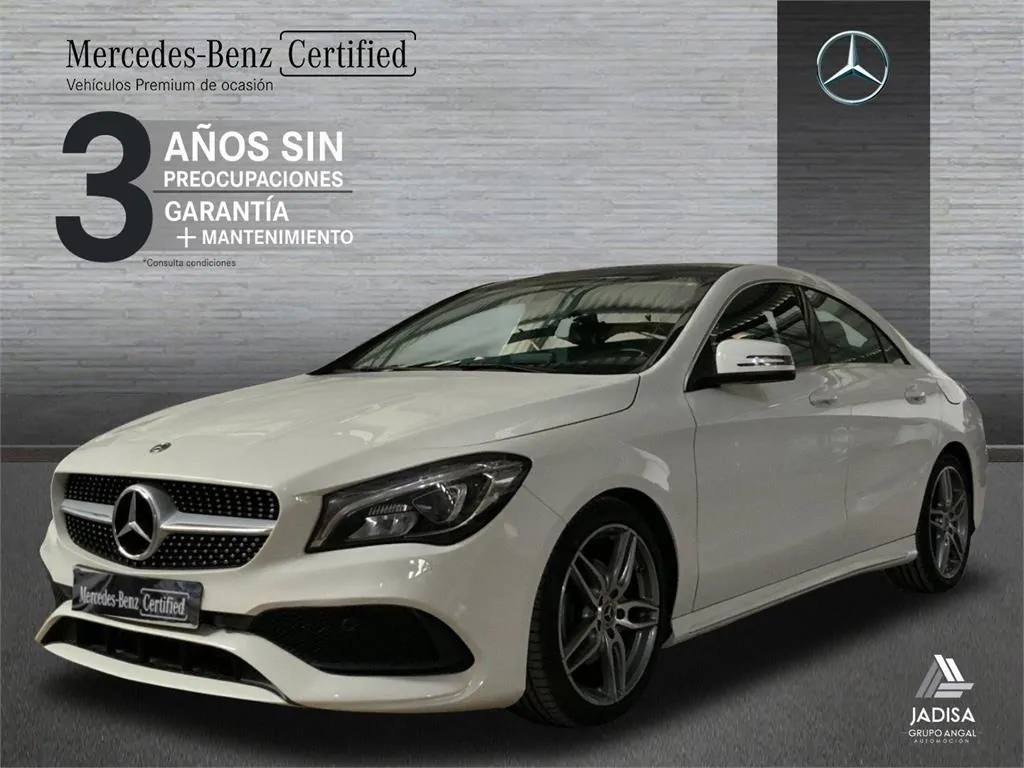 Star Days | Mercedes-Benz CLA 200